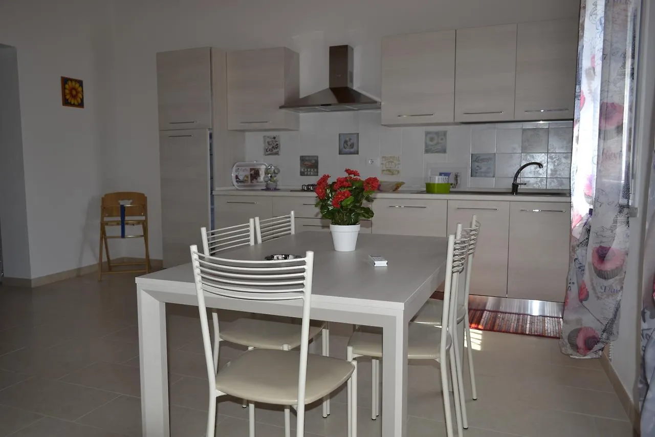 Casa Vacanze Valdamone Suvereto 0*,  Italy