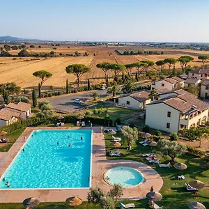 Le Corti Di Montepitti Hotel apartamentowy